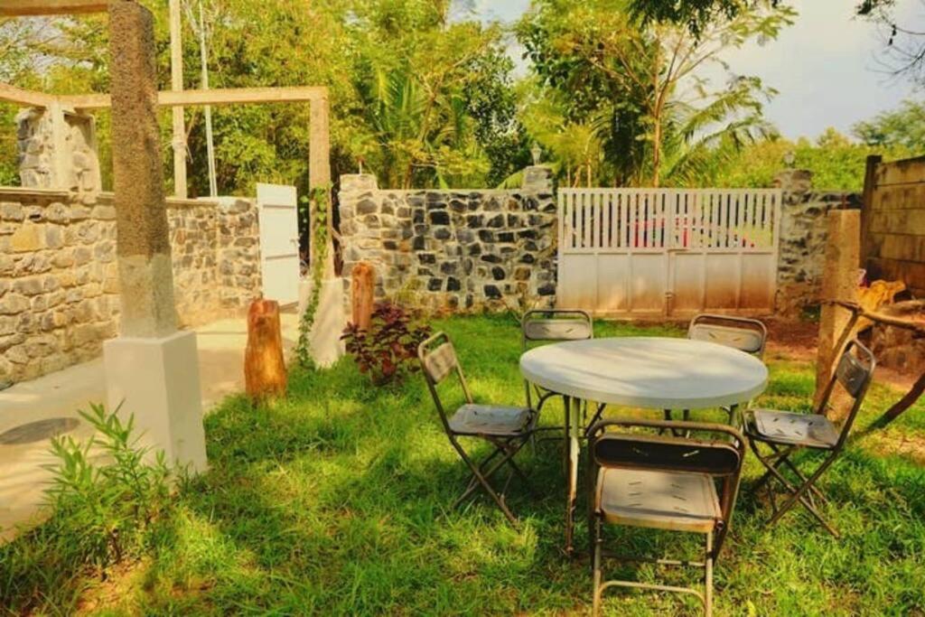Luxury Villa Siena With Private Pool! Pondicherry Exterior photo